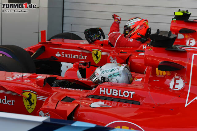 Foto zur News: Schließlich ist Sotschi für Ferrari ein gutes Pflaster. Nach bis dahin dominanten Trainingsleistungen sichert sich die Scuderia ihre erste Doppel-Pole seit Magny-Cours 2008 (Kimi Räikkönen und Felipe Massa). Dass es Vettel macht und nicht Räikkönen, entscheidet sich durch einen Fehler des "Iceman" in der letzten Kurve.