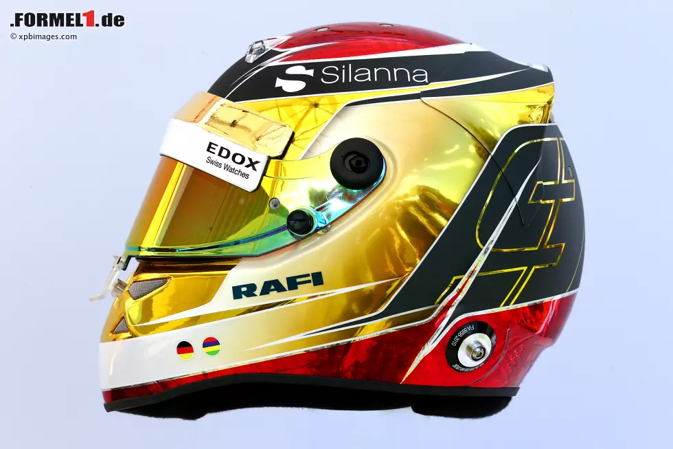 Pascal Wehrlein (#94, Sauber): Der Deutsche mit einem Hinweis auf seine anderen Wurzeln. Neben der deutschen Flagge gibt es genauso klein die Farben von Mauritius. Foto zur News: Pascal Wehrlein (#94, Sauber): Der Deutsche mit einem Hinweis auf seine anderen Wurzeln. Neben der deutschen Flagge gibt es genauso klein die Farben von Mauritius.