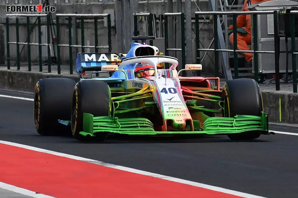 Weil er bei Renault keine Zukunft sieht, wechselt er zu Williams, wo er im Kampf um das Stammcockpit 2018 gegen Sergei Sirotkin den Kürzeren zieht. Doch nach einigen Testeinsätzen gibt er nicht auf und verfolgt seinen Traum ... Foto zur News: Weil er bei Renault keine Zukunft sieht, wechselt er zu Williams, wo er im Kampf um das Stammcockpit 2018 gegen Sergei Sirotkin den Kürzeren zieht. Doch nach einigen Testeinsätzen gibt er nicht auf und verfolgt seinen Traum ...