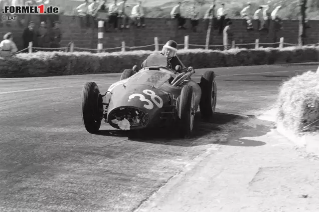 Platz 9: Mike Hawthorn (3 Jahre, 8 Monate, 12 Tage zwischen Spanien 1954 und Frankreich 1958) Foto zur News: Platz 9: Mike Hawthorn (3 Jahre, 8 Monate, 12 Tage zwischen Spanien 1954 und Frankreich 1958)