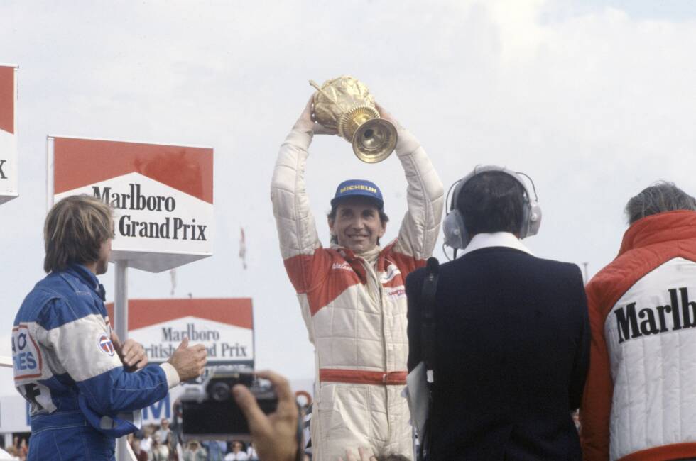 Foto zur News: Der Brite muss nach seinem Debütsieg 1976 ebenfalls fast fünf Jahre warten, bevor es zu einem weiteren Erfolg reicht. Das Glück ist, wie so oft in seiner Karriere, nicht auf seiner Seite. Den Bann bricht er erst 1981 beim Heimspiel in Silverstone. Anschließend gewinnt er noch drei weitere Rennen, zum Titel reicht er aber auch für ihn nie.