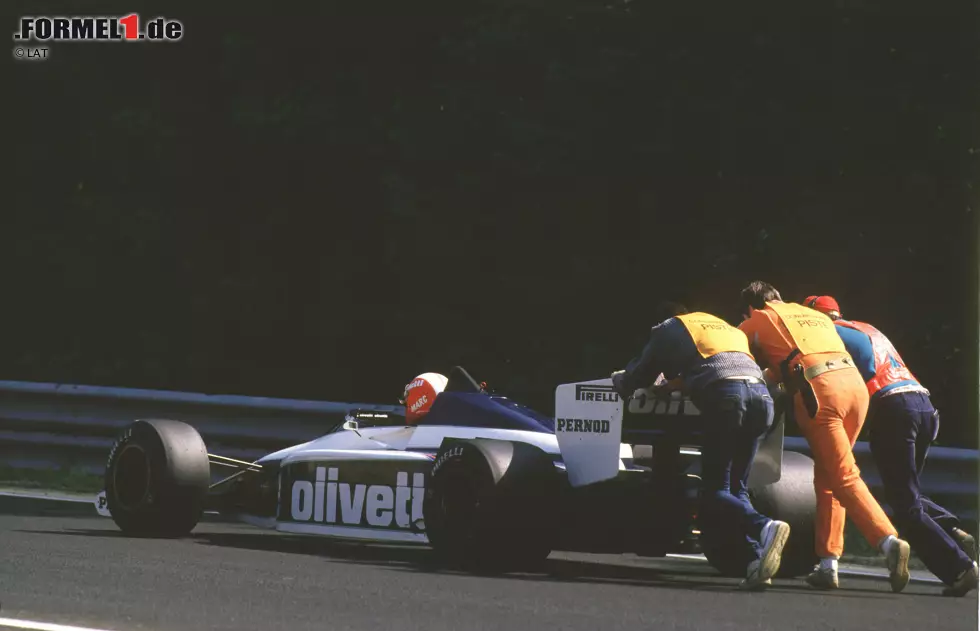 #9: Marc Surer (Schweiz), 81 Rennen: Der heutige TV-Experte ist mit zwei vierten Plätzen (1981 Brasilien und 1985 Italien) zumindest zweimal ganz nah dran am Podest, doch klappen soll es nie ganz. Meist fehlt ihm das Material für den Erfolg, doch Teamkollege Nelson Piquet macht es ihm bei Brabham vor, wie es geht. Foto zur News: #9: Marc Surer (Schweiz), 81 Rennen: Der heutige TV-Experte ist mit zwei vierten Plätzen (1981 Brasilien und 1985 Italien) zumindest zweimal ganz nah dran am Podest, doch klappen soll es nie ganz. Meist fehlt ihm das Material für den Erfolg, doch Teamkollege Nelson Piquet macht es ihm bei Brabham vor, wie es geht.