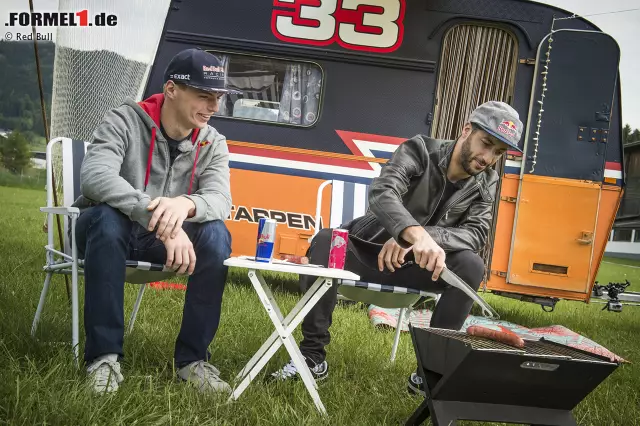 Foto zur News: ...Verstappen da also Niederländer im Element ist. Doch die gemütliche Grillerei hat rasch...