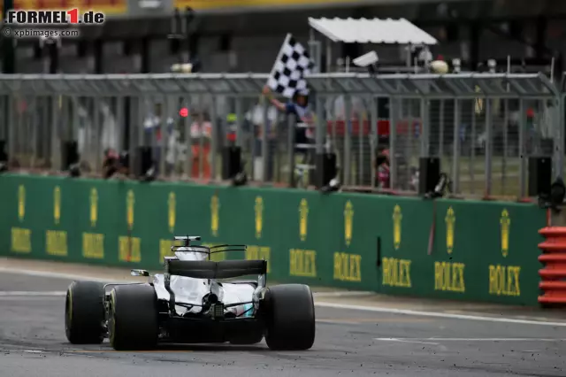 Foto zur News: Punkte für die schnellste Runde - Gibt's beispielsweise bereits in der Formel E, und auch in der Formel 1 wäre es eine Idee, die unter den Fans ebenfalls einige Befürworter hat. Anders sieht es übrigens mit Punkten fürs Qualifying aus, wie es zum Beispiel in der DTM der Fall ist. Dieser Vorschlag wird von den Fans eher neutral gesehen.