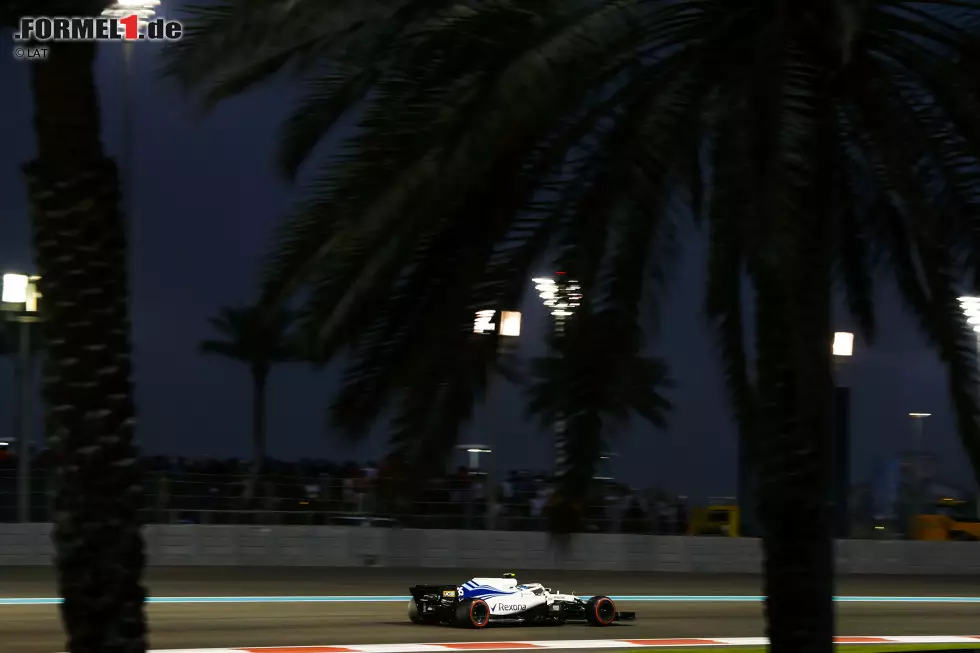 Sergei Sirotkin (5): Mit der (angedeuteten) Verschwörungstheorie, Williams schere sich nicht mehr um ihn, jetzt wo mit Kubica alles klar ist, sammelt der Russe keine Sympathiepunkte. Die Quali-Leistung war - gemessen am Teamkollegen - in Ordnung. Die im Rennen nicht. Foto zur News: Sergei Sirotkin (5): Mit der (angedeuteten) Verschwörungstheorie, Williams schere sich nicht mehr um ihn, jetzt wo mit Kubica alles klar ist, sammelt der Russe keine Sympathiepunkte. Die Quali-Leistung war - gemessen am Teamkollegen - in Ordnung. Die im Rennen nicht.