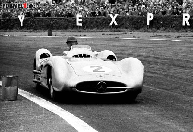 Foto zur News: 1954: Mercedes W196 / Fahrer: Juan Manuel Fangio, Karl Kling, Hans Herrmann, Hermann Lang