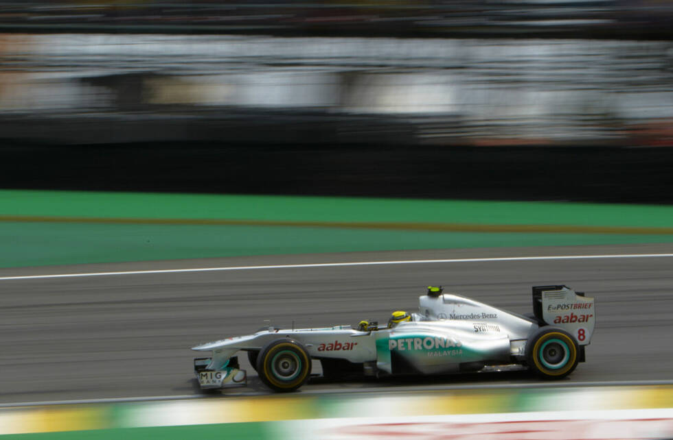 Foto zur News: 2011: Mercedes MGP W02 / Fahrer: Michael Schumacher, Nico Rosberg