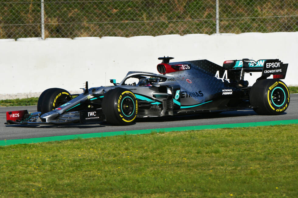 Foto zur News: 2020: Mercedes F1 W11 EQ Performance / Fahrer: Lewis Hamilton, Valtteri Bottas (Design nur bei Testfahrten verwendet)