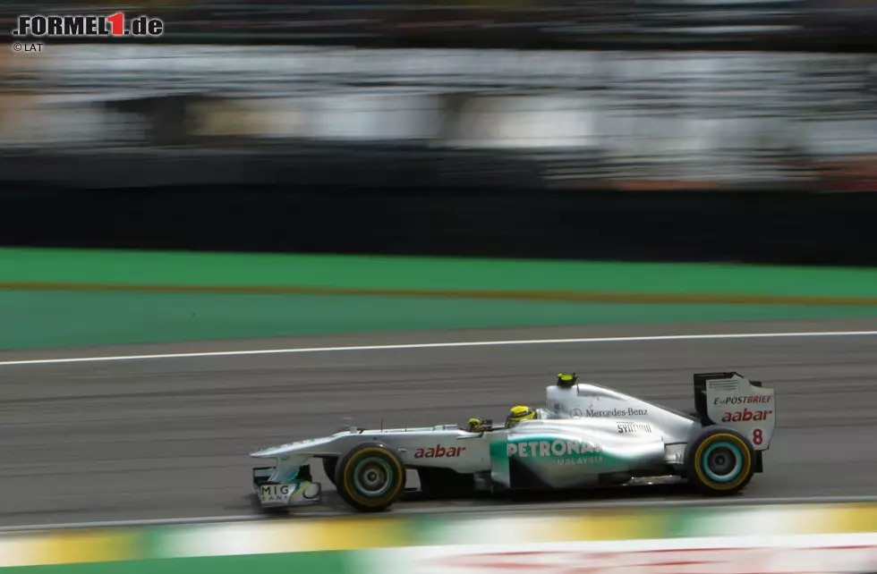 Foto zur News: 2011: Mercedes MGP W02  - Fahrer: Michael Schumacher, Nico Rosberg