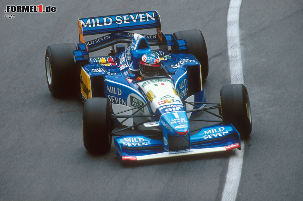 Foto zur News: Benetton B195: Im folgenden Jahr legen Schumacher und Benetton nach. Gewann man den WM-Titel 1994 erst im letzten Saisonrennen, macht &quot;Schumi&quot; den Sack in der Saison 1995 bereits beim drittletzten Rennen des Jahres in Aida perfekt. Der B195 ist der letzte Benetton, den &quot;Schumi&quot; pilotiert. Bilanz: 17 Rennen, 9 Siege, 4 Pole-Positions