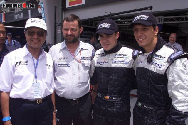 Foto zur News: 2001 beginnt Alonsos Formel-1-Karriere bei Hinterbänkler Minardi. Bei seinem Debüt in Australien ist er der bis dato drittjüngste Pilot aller Zeiten. Zwar holt er mit dem Team von Paul Stoddart keinen Punkt, dennoch kann er mit tollen Leistungen auf sich aufmerksam machen. Höhepunkt: P11 in Suzuka - vor zahlreichen arrivierten Piloten.