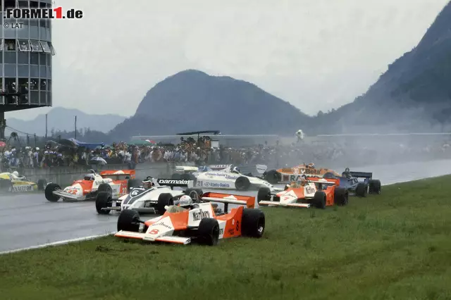 Autodromo Internacional Nelson Piquet: Heute hat die Formel 1 ihr festes Zuhause in Brasilien in Sao Paulo. Das ist aber nicht immer so. 1978 und von 1981 bis 1989 fährt man in Rio de Janeiro. Benannt ist die Strecke nach dem dreimaligen Weltmeister Nelson Piquet, der hier zweimal gewinnt. Rekordsieger ist Alain Prost mit fünf Erfolgen. Foto zur News: Autodromo Internacional Nelson Piquet: Heute hat die Formel 1 ihr festes Zuhause in Brasilien in Sao Paulo. Das ist aber nicht immer so. 1978 und von 1981 bis 1989 fährt man in Rio de Janeiro. Benannt ist die Strecke nach dem dreimaligen Weltmeister Nelson Piquet, der hier zweimal gewinnt. Rekordsieger ist Alain Prost mit fünf Erfolgen.