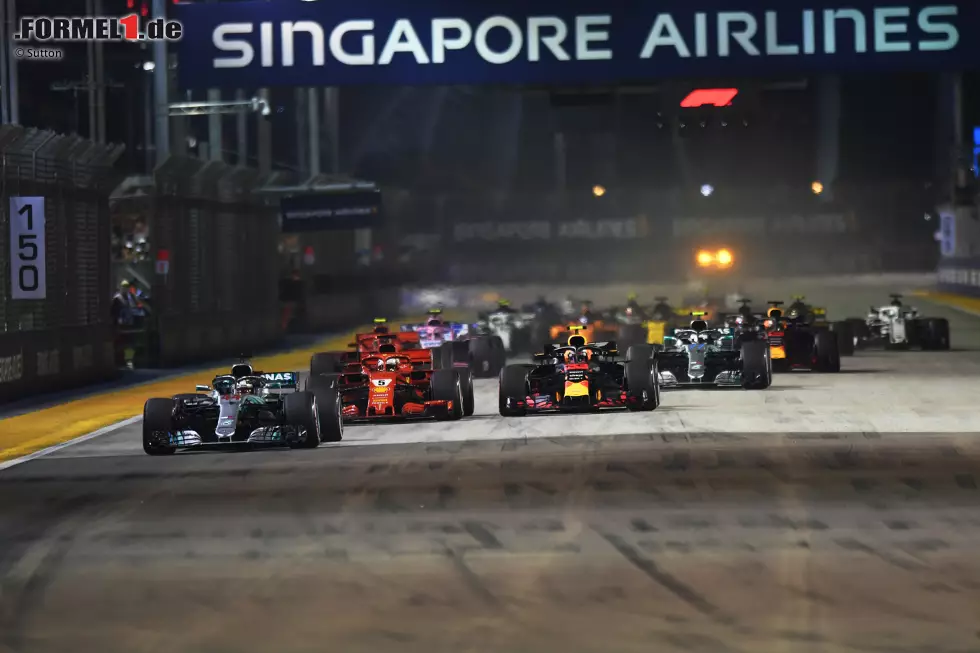 Wer hat sich verbessert, wer verschlechtert? In unserem Vergleich nach jeweils 15 Saisonrennen zeigen wir Fort- und Rückschritte der Formel-1-Teams von 2017 auf 2018! Foto zur News: Wer hat sich verbessert, wer verschlechtert? In unserem Vergleich nach jeweils 15 Saisonrennen zeigen wir Fort- und Rückschritte der Formel-1-Teams von 2017 auf 2018!