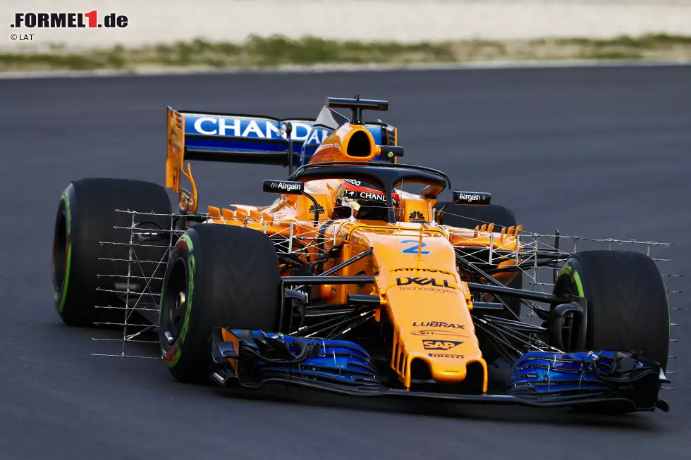 Hinter beiden Vorderrädern hat McLaren etliche Sensoren installiert. Damit misst das Team die Verwirbelungen, die durch die Vorderräder entstehen. Außerdem kann so die Effektivität des Frontflügels festgestellt werden. Foto zur News: Hinter beiden Vorderrädern hat McLaren etliche Sensoren installiert. Damit misst das Team die Verwirbelungen, die durch die Vorderräder entstehen. Außerdem kann so die Effektivität des Frontflügels festgestellt werden.