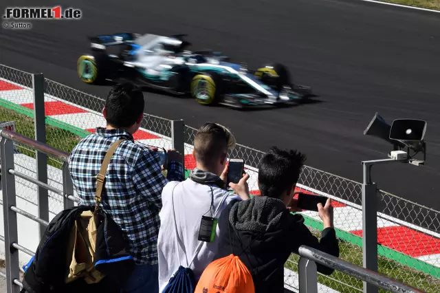 Foto zur News: Die zweite Testwoche der Formel 1 hat begonnen. Und schon haben unsere Experten Giorgio Piola und Matt Somerfield wieder einige Neuerungen an den Fahrzeugen entdeckt. Hier sind die wichtigsten Innovationen und Technik-Bilder vom Testauftakt in Barcelona!