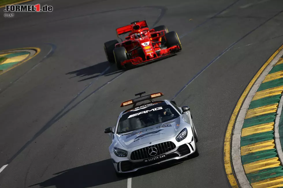 Sebastian Vettel (3): Vom reinen Speed her (ausnahmsweise) der schlechtere Ferrari-Fahrer. Wenn auch nur knapp. Das Safety-Car war ein Geschenk - genau wie der Sieg. Sich gegen Hamilton zu verteidigen, auf dieser Strecke mit diesen Autos keine große Kunst. Und trotzdem: Alles richtig gemacht! Foto zur News: Sebastian Vettel (3): Vom reinen Speed her (ausnahmsweise) der schlechtere Ferrari-Fahrer. Wenn auch nur knapp. Das Safety-Car war ein Geschenk - genau wie der Sieg. Sich gegen Hamilton zu verteidigen, auf dieser Strecke mit diesen Autos keine große Kunst. Und trotzdem: Alles richtig gemacht!