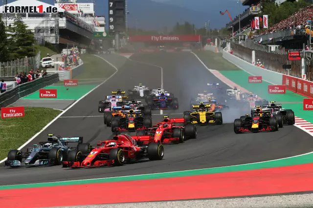 Foto zur News: Valtteri Bottas (3): Rein vom Speed her steht Bottas Hamilton momentan um fast nichts nach. Am Start hat er sich mit dem Windschatten verzettelt und eine Position an Vettel verloren. Und sein Rennspeed war gut, aber nicht überragend. Etwas zu wenig für eine 2.