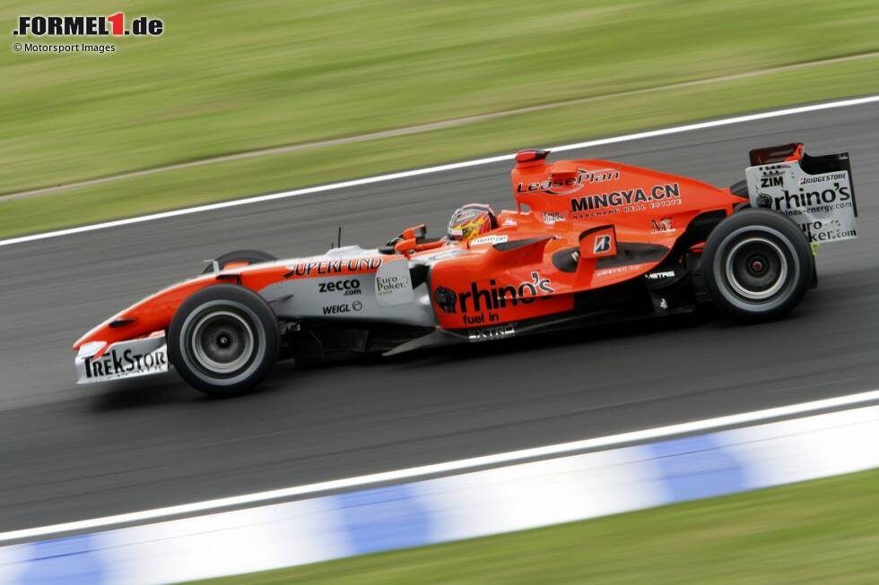 Foto zur News: Neues Team, neuer Name, neuer Look: Nach der Übernahme durch Midland heißt das Auto für die Saison 2006 M16.
