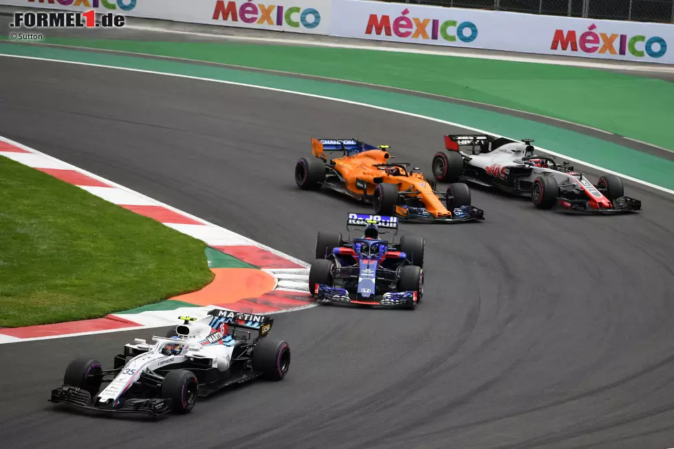 Brendon Hartley (4): Der Neuseeländer setzt dann und wann kleine Glanzlichter. Aber er gerät zunehmend unter Druck und handelt irrational. Jetzt fängt er sogar schon an, seinem Team vorzuwerfen, in Pressemitteilungen zu lügen. Wenn er glaubt, sich Helmut Marko so zum Freund zu machen, irrt er. Foto zur News: Brendon Hartley (4): Der Neuseeländer setzt dann und wann kleine Glanzlichter. Aber er gerät zunehmend unter Druck und handelt irrational. Jetzt fängt er sogar schon an, seinem Team vorzuwerfen, in Pressemitteilungen zu lügen. Wenn er glaubt, sich Helmut Marko so zum Freund zu machen, irrt er.