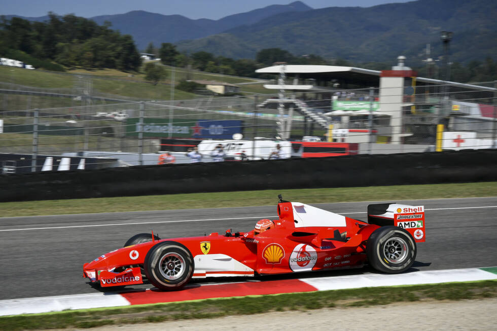 Foto zur News: Beim Ferrari-Jubiläumsrennen 2020 in Mugello steuert Schumacher im Rahmenprogramm den F2004, das letzte Weltmeister-Auto seines Vaters. Es werden emotionale Demorunden im Siegerauto aus der Saison 2004.