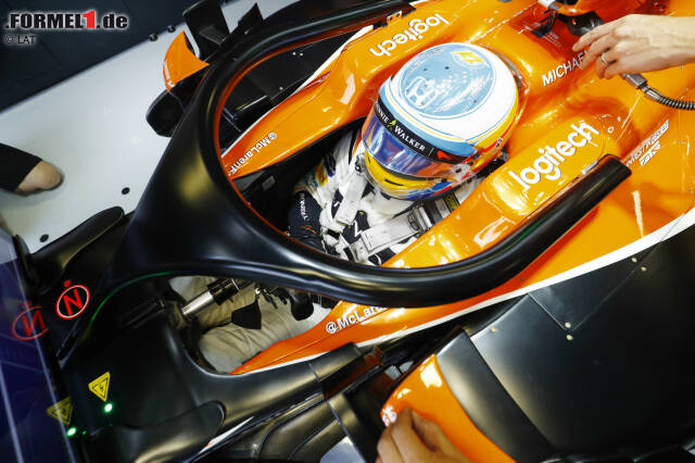 Halo und viele Kleinigkeiten: So lassen sich die Änderungen an den Formel-1-Regeln für die Saison 2018 zusammenfassen. In unserer Fotostrecke zeigen wir, was sich im Detail getan hat ... Halo und viele Kleinigkeiten: So lassen sich die Änderungen an den Formel-1-Regeln für die Saison 2018 zusammenfassen. In unserer Fotostrecke zeigen wir, was sich im Detail getan hat ...