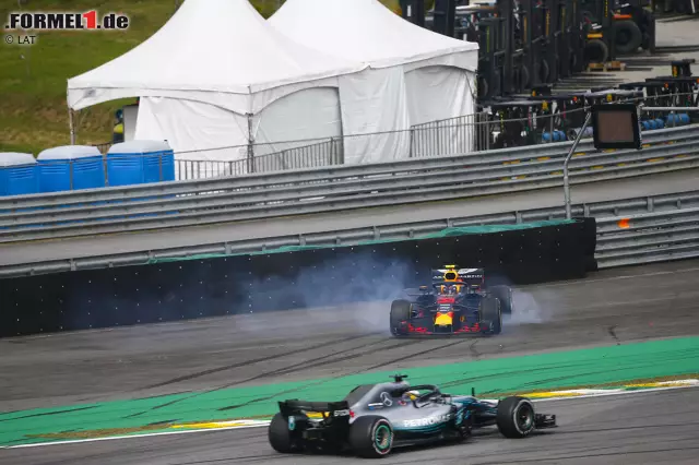 Max Verstappen (1): Über die Schuldfrage in der Ocon-Kollision müssen wir nicht weiter diskutieren. Alles andere an seinem Rennen war perfekt. Besonders beeindruckend, wie er nach dem Crash trotz angeschlagener Aerodynamik noch zu Hamilton aufschloss. Verstappen und Interlagos, das wird noch eine große Love-Story! Foto zur News: Max Verstappen (1): Über die Schuldfrage in der Ocon-Kollision müssen wir nicht weiter diskutieren. Alles andere an seinem Rennen war perfekt. Besonders beeindruckend, wie er nach dem Crash trotz angeschlagener Aerodynamik noch zu Hamilton aufschloss. Verstappen und Interlagos, das wird noch eine große Love-Story!