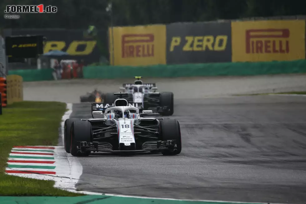 Lance Stroll (3): Bei ihm ist die Drei schon etwas mehr verdient. Monza scheint Stroll zu liegen, hier stand er 2017 in der ersten Startreihe. Was zur spannenden Frage führt: Wie schlecht ist der Williams wirklich? Immerhin ein Top-10-Ergebnis. Damit hatte Williams noch am Samstag nicht gerechnet. Foto zur News: Lance Stroll (3): Bei ihm ist die Drei schon etwas mehr verdient. Monza scheint Stroll zu liegen, hier stand er 2017 in der ersten Startreihe. Was zur spannenden Frage führt: Wie schlecht ist der Williams wirklich? Immerhin ein Top-10-Ergebnis. Damit hatte Williams noch am Samstag nicht gerechnet.
