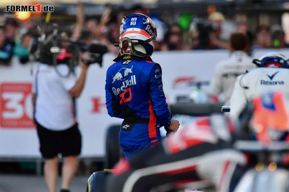Foto zur News: Pierre Gasly (3): Ein künftiger Red-Bull-Fahrer sollte gegen Hartley keine Qualifyings verlieren. Im Rennen rückte er das wieder zurecht. Trotz falscher Strategie (gegen seinen Willen) und einem sich angeblich merkwürdig anfühlenden Honda-Motor. Durchschnitt.