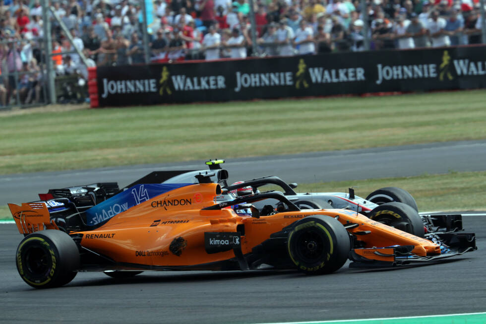 Foto zur News: Fernando Alonso (2): Der zweimalige Weltmeister ist eine Bank, wenn es darum geht, das aus dem McLaren herauszuholen, was er eben hergibt. Das war in Silverstone der achte Platz.