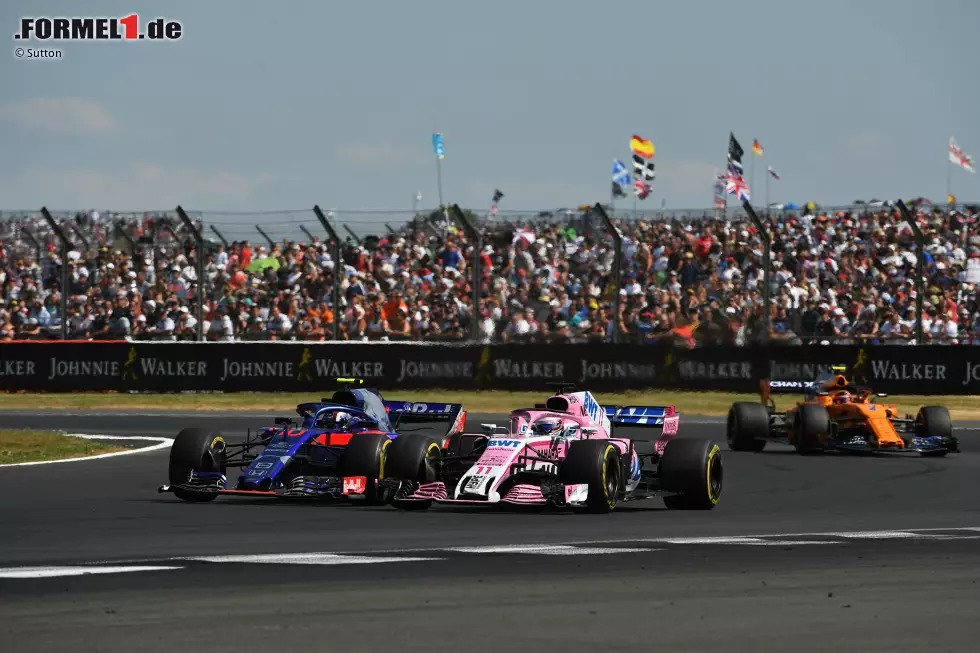 Foto zur News: Pierre Gasly (3): Die große Frage ist: Wie schlecht ist der Honda-Motor wirklich? Gasly selbst sagt, er kostet fast eine Sekunde. Wenn das stimmt, war seine Leistung ordentlich. Das tolle Manöver gegen Perez hätte nie bestraft werden dürfen. Und dann hätte er auch einen verdienten WM-Punkt bekommen.