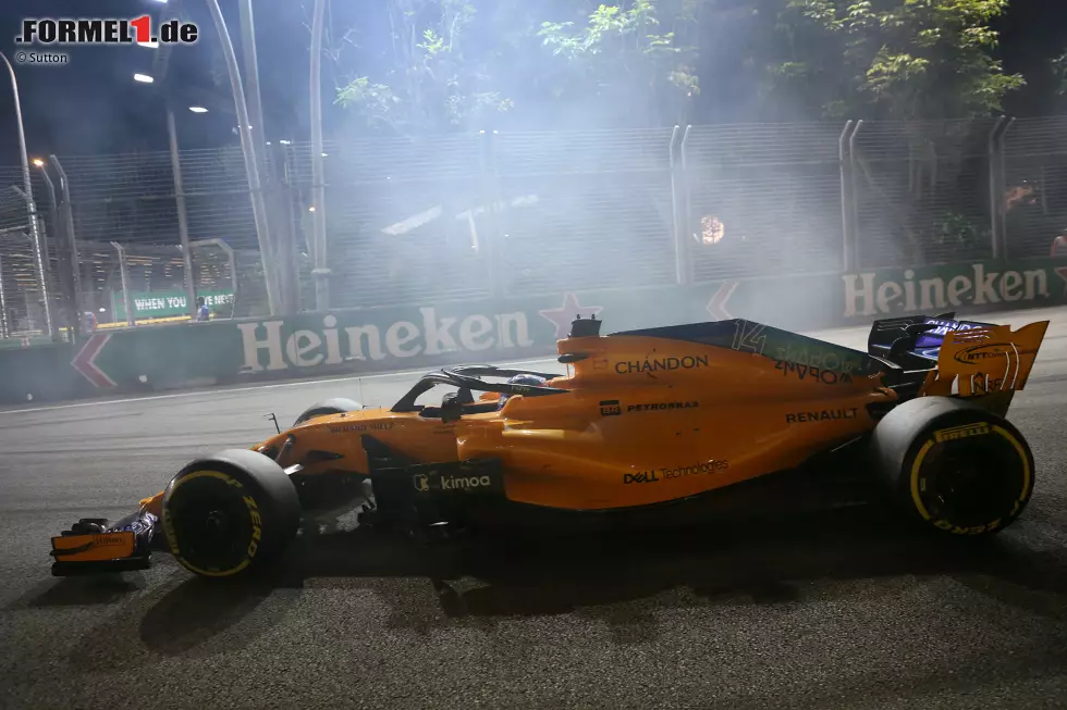 Fernando Alonso (2): Er tut wie immer genau das, was er tun muss. Von P11 gestartet, nutzte Alonso seinen Reifenvorteil und holte den siebten Platz, der ihm von Perez auf dem Silbertablett serviert wurde. Nicht viele Fahrer im Feld haben die Fähigkeit, die Chancen, die sich ihnen bieten, so konsequent zu nutzen. Foto zur News: Fernando Alonso (2): Er tut wie immer genau das, was er tun muss. Von P11 gestartet, nutzte Alonso seinen Reifenvorteil und holte den siebten Platz, der ihm von Perez auf dem Silbertablett serviert wurde. Nicht viele Fahrer im Feld haben die Fähigkeit, die Chancen, die sich ihnen bieten, so konsequent zu nutzen.