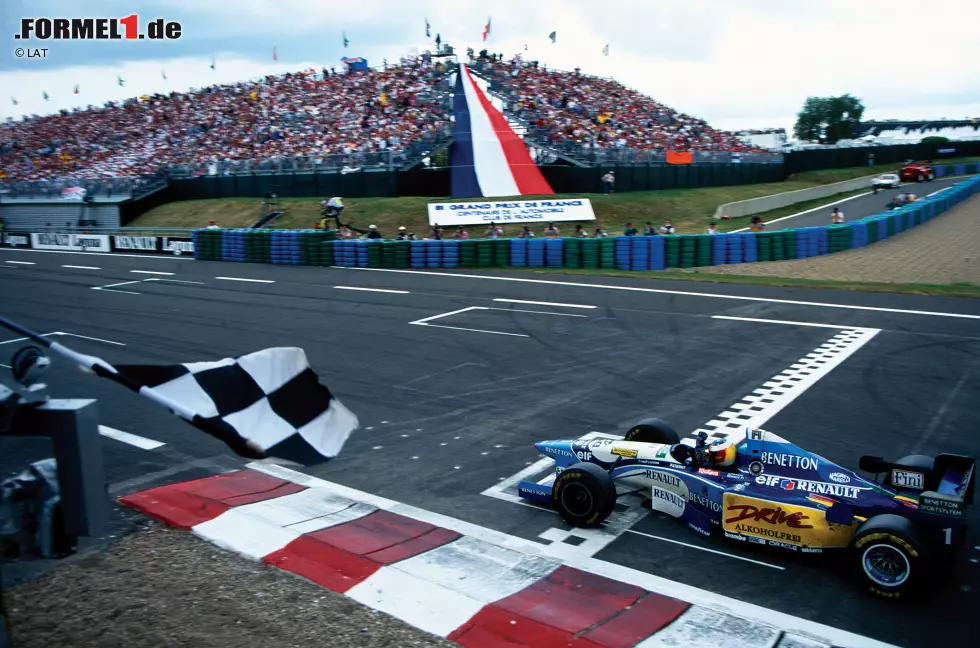 Foto zur News: Frankreichs Formel-1-Historie ist eine wechselvolle: Auf den ersten Grand Prix der Motorsport-Geschichte folgt das längste Rennen aller Zeiten, es gibt aber auch vier Todesfälle auf insgesamt sieben Strecken ...