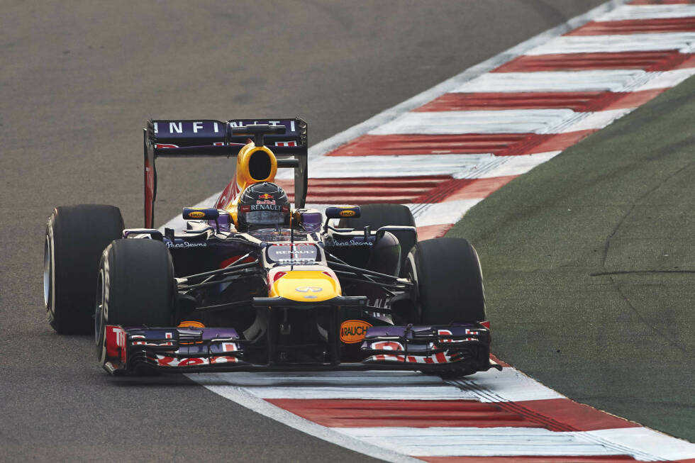 Foto zur News: 2013: Red-Bull-Renault RB9
WM-Ergebnis: Weltmeister mit 397 Punkten, 13 Siege