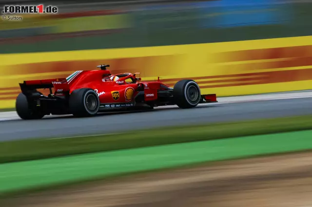 Spanien: Mercedes dominiert das Wochenende, Vettel holt mit Platz drei das Maximum heraus. Realer Punktestand: 78:95. Fehlerbereinigt: 105:84. Foto zur News: Spanien: Mercedes dominiert das Wochenende, Vettel holt mit Platz drei das Maximum heraus. Realer Punktestand: 78:95. Fehlerbereinigt: 105:84.