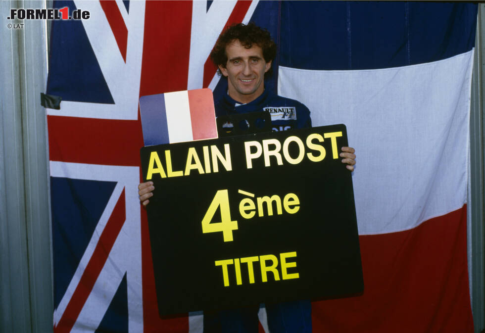 Foto zur News: Alain Prost (McLaren und Williams): Der &quot;Professor&quot; macht&#039;s genau umgekehrt. Zwischen 1985 und 1989 sammelt er zunächst in fünf Jahren drei Titel mit McLaren. Nach einem verkorksten Ferrari-Gastspiel fährt er 1993 noch eine Saison für Williams. Er gewinnt auf Anhieb den Titel und tritt anschließend gleich zurück. Adieu!
