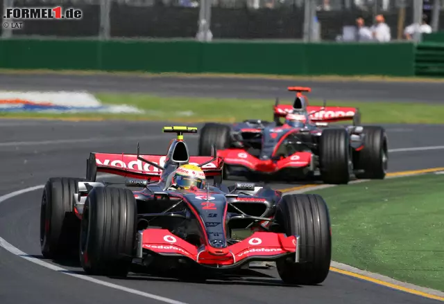 Auch die Saison 2008 ist für Magnussen ein Jahr für die Ewigkeit, als Lewis Hamilton Felipe Massa in Basilien um einen Punkt die Weltmeisterschaft entriss. Der emotionalste Moment in der Karriere des Briten war allerdings ein anderer: "Als ich es in die Formel 1 geschafft habe mit meinem Vater und dann das erste Rennen." Foto zur News: Auch die Saison 2008 ist für Magnussen ein Jahr für die Ewigkeit, als Lewis Hamilton Felipe Massa in Basilien um einen Punkt die Weltmeisterschaft entriss. Der emotionalste Moment in der Karriere des Briten war allerdings ein anderer: "Als ich es in die Formel 1 geschafft habe mit meinem Vater und dann das erste Rennen."