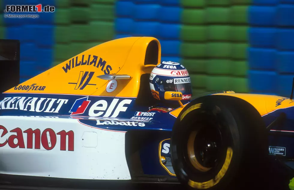 igensinnig: Das Williams-Logo im "Camel"-Look beim Frankreich-Grand-Prix 1993 Foto zur News: igensinnig: Das Williams-Logo im "Camel"-Look beim Frankreich-Grand-Prix 1993