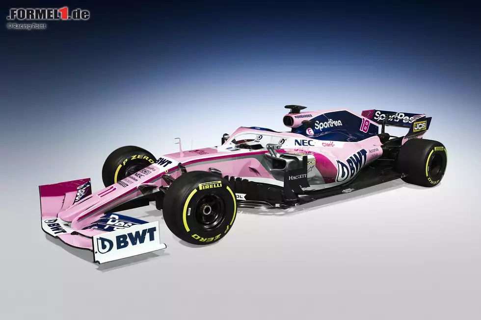 Das neue Team Racing Point zeigt die Lackierung für die Saison 2019 auf dem alten Auto. Foto zur News: Das neue Team Racing Point zeigt die Lackierung für die Saison 2019 auf dem alten Auto.