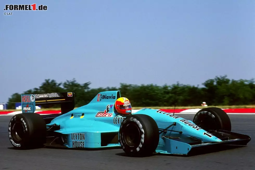 Foto zur News: Leyton House (March): Ende der 1980er-Jahre taucht der von Akira Akagi geleitete japanische Immobilienkonzern in der Formel 1 auf. Man sponsert das March-Team, bevor man es übernimmt und unter dem eigenen Namen an den Start schickt. Die türkisfarbenen Boliden fallen auf, aber als Akagi in einen Bankenskandal verwickelt wird, ist Schluss.