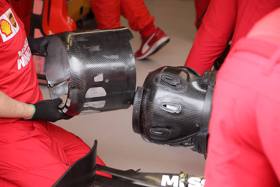 Foto zur News: Ferrari SF90: Bremsabdeckung