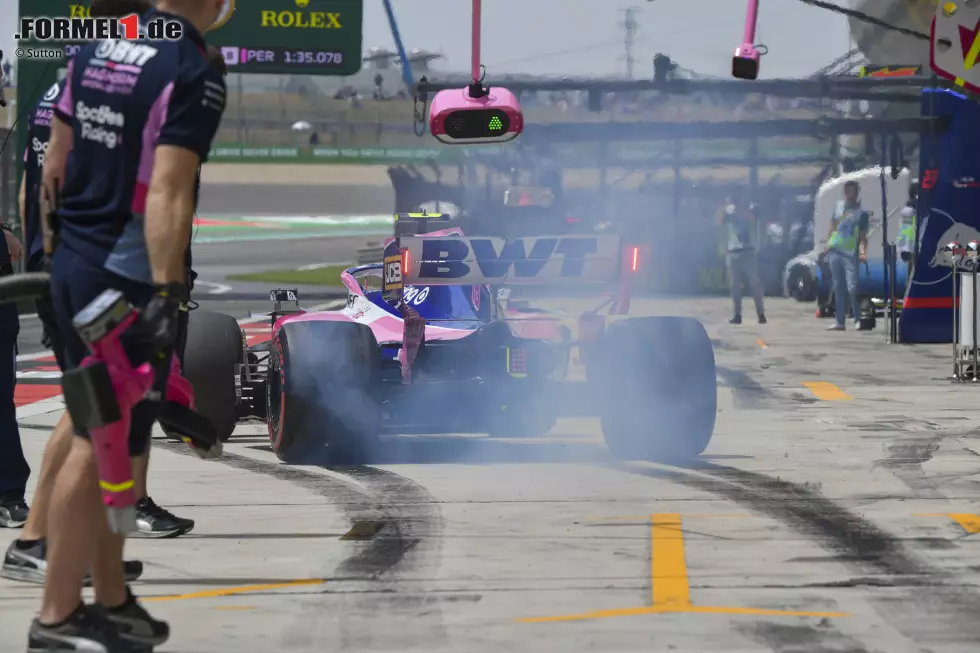 Foto zur News: Lance Stroll (4): Siebenmal hintereinander ist der Kanadier jetzt schon in Q1 ausgeschieden. Seine Laune wird immer knurriger. So viel geleistet, dass er einen auf Primadonna machen kann, hat er in seiner Karriere aber noch nicht. Hinter Perez wird er immer mehr zur Nummer 2. Und das im Team von Papa Lawrence.