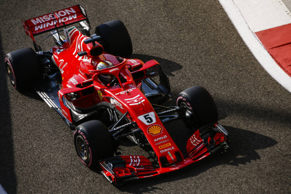 Foto zur News: 2018: Ferrari SF71H; Fahrer: Kimi Räikkönen, Sebastian Vettel