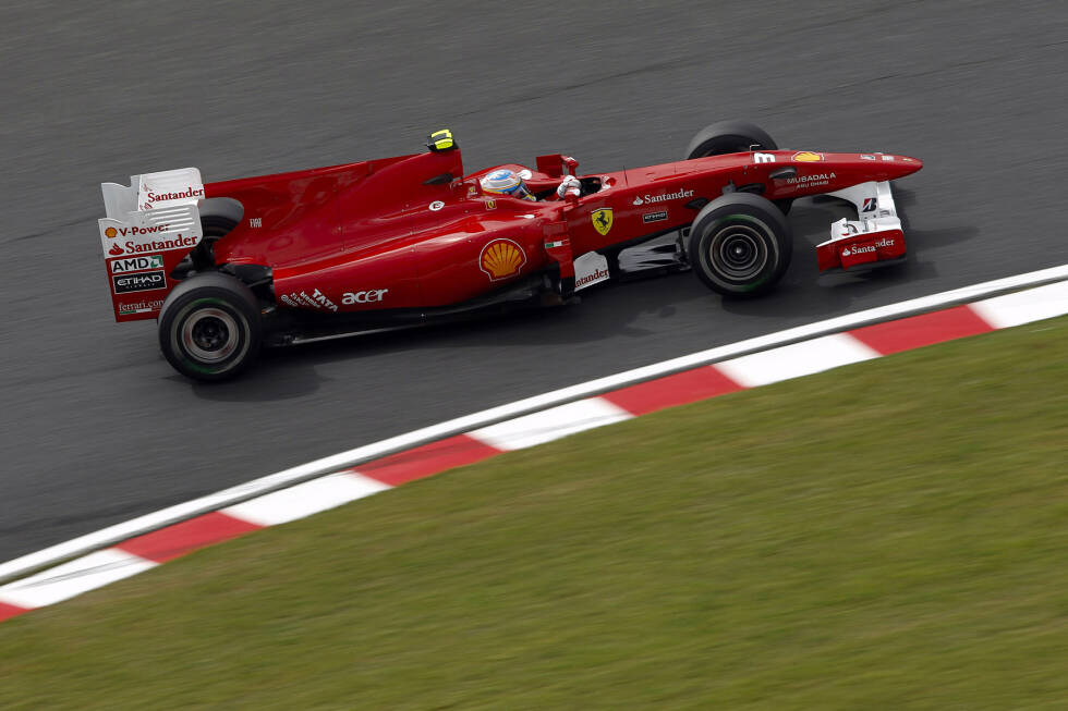 Foto zur News: 2010: Ferrari F10; Fahrer: Fernando Alonso, Felipe Massa