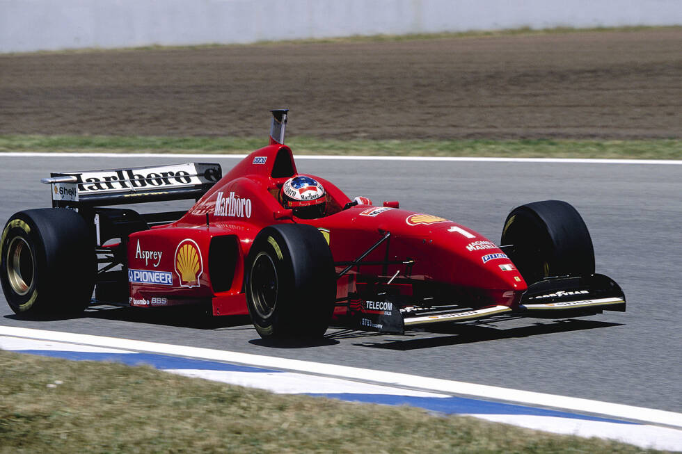 Foto zur News: 1996: Ferrari F310; Fahrer: Eddie Irvine, Michael Schumacher