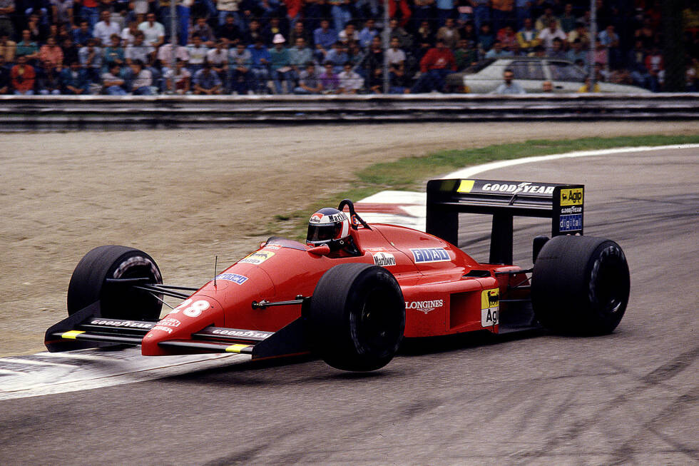 Foto zur News: 1987: Ferrari F1-87; Fahrer: Michele Alboreto, Gerhard Berger