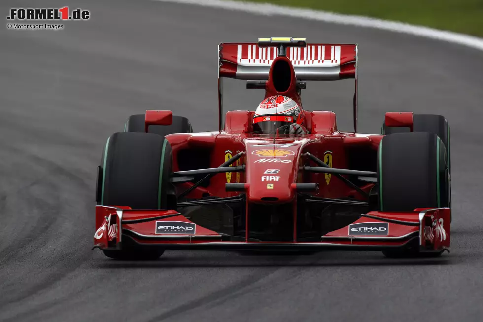 2009: Ferrari F60; Fahrer: Luca Badoer, Giancarlo Fisichella, Felipe Massa, Kimi Räikkönen Foto zur News: 2009: Ferrari F60; Fahrer: Luca Badoer, Giancarlo Fisichella, Felipe Massa, Kimi Räikkönen