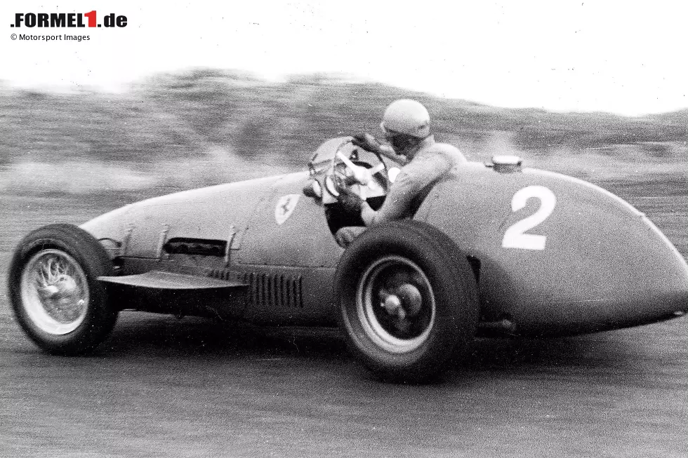 Foto zur News: 1952-1953: Ferrari 500; Fahrer: Alberto Ascari, Giuseppe Farina, Mike Hawthorn, André Simon, Piero Taruffi, Luigi Villoresi