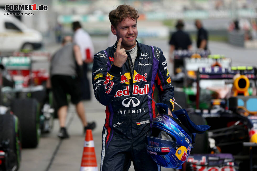 9. Malaysia 2013, Sebastian Vettel vor Felipe Massa - 0,913 Sekunden: Eigentlich war der Weltmeister in Q1 und Q2 nur hauchdünn dem Ausscheiden entkommen, doch in Q3 zaubert der Red-Bull-Pilot auf nasser Strecke und holt sich durch neue Reifen einen großen Vorteil. Am Sonntag hätte aber ein anderer gewinnen sollen. Stichwort: Multi 21! 9. Malaysia 2013, Sebastian Vettel vor Felipe Massa - 0,913 Sekunden: Eigentlich war der Weltmeister in Q1 und Q2 nur hauchdünn dem Ausscheiden entkommen, doch in Q3 zaubert der Red-Bull-Pilot auf nasser Strecke und holt sich durch neue Reifen einen großen Vorteil. Am Sonntag hätte aber ein anderer gewinnen sollen. Stichwort: Multi 21!