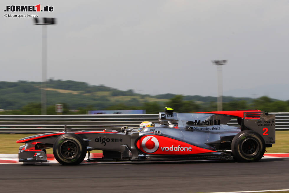 Foto zur News: 2010: McLaren-Mercedes MP4-25
WM-Ergebnis: 4. mit 240 Punkten, 3 Siege
