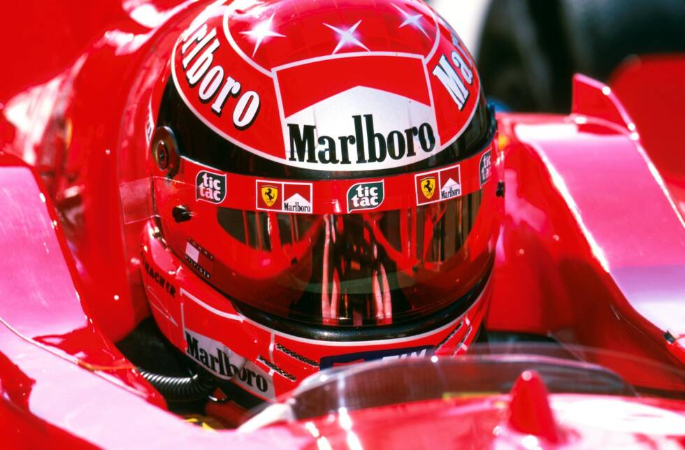 Foto zur News: #3: Michael Schumacher - Im Jahr 2000 verschmolzen der Deutsche und sein Ferrari rein optisch zu einer Einheit, denn &quot;Schumi&quot; wechselte von seiner Hauptfarbe Weiß auf Rot - und blieb dabei. Legendär!